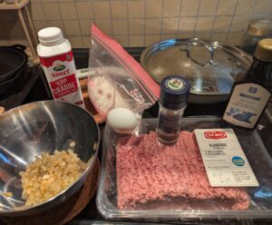 Assembled ingredients for the meat filling