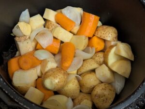 Vegetables in the pot.