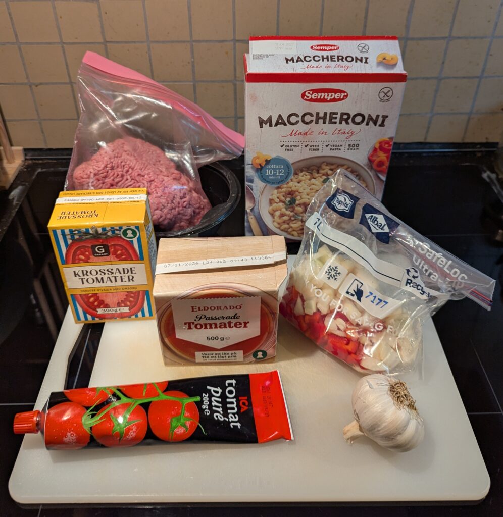 Ingredients for Johnny Marzetti